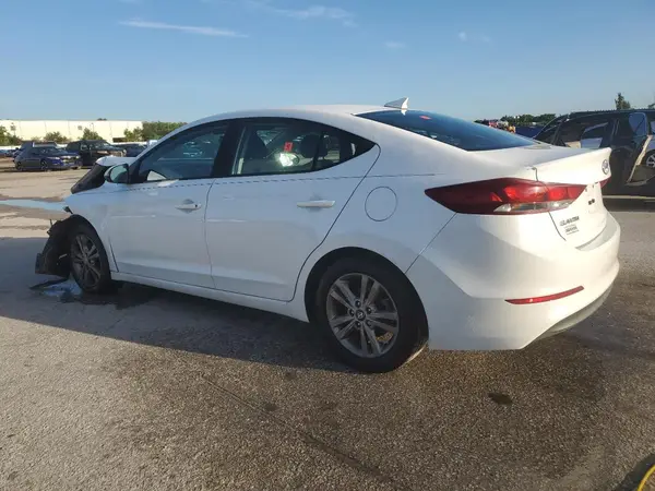 5NPD84LF5JH380314 2018 HYUNDAI ELANTRA - Image 2