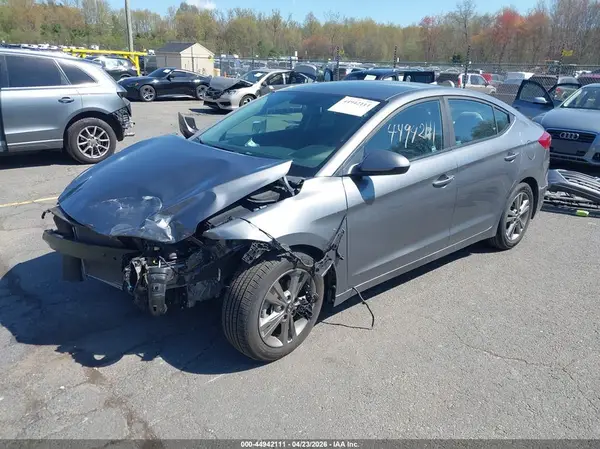 5NPD84LF5JH381382 2018 HYUNDAI ELANTRA - Image 2
