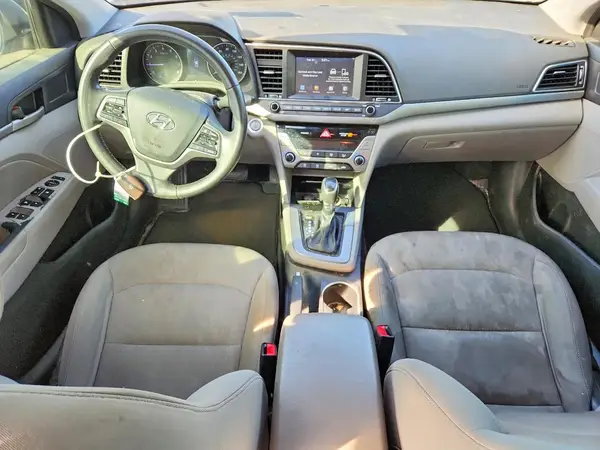 5NPD84LF5JH381916 2018 HYUNDAI ELANTRA - Image 8