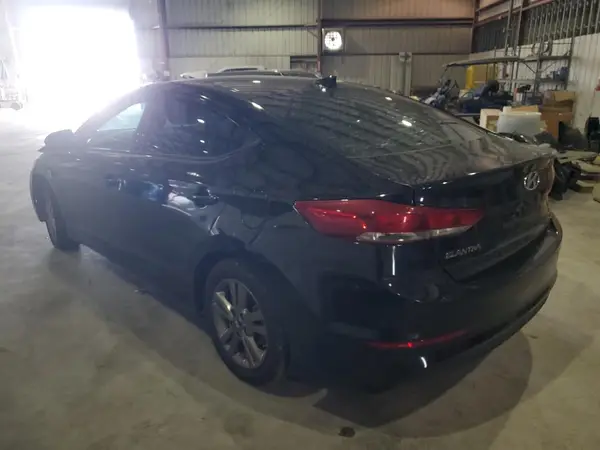 5NPD84LF5JH383195 2018 HYUNDAI ELANTRA - Image 2