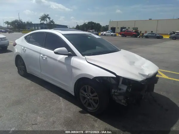 5NPD84LF5JH383729 2018 HYUNDAI ELANTRA - Image 1