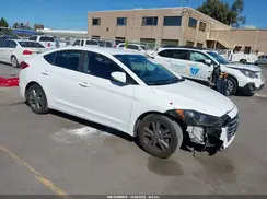5NPD84LF5JH385464 2018 HYUNDAI ELANTRA