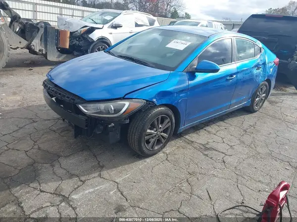 5NPD84LF5JH387733 2018 HYUNDAI ELANTRA - Image 2