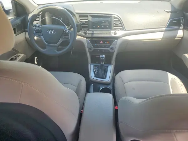 5NPD84LF5JH388073 2018 HYUNDAI ELANTRA - Image 8