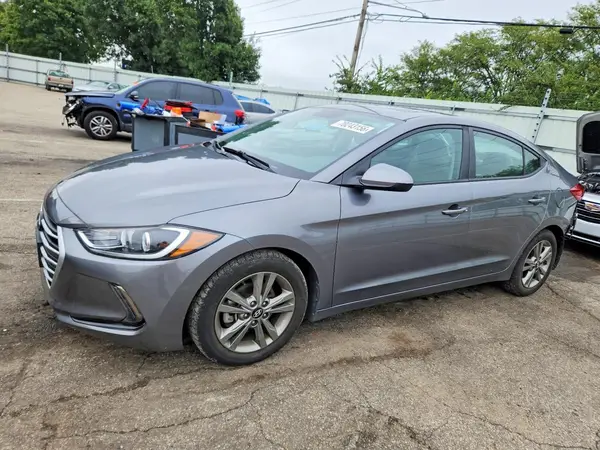 5NPD84LF5JH388641 2018 HYUNDAI ELANTRA - Image 1