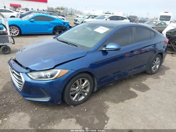 5NPD84LF5JH389191 2018 HYUNDAI ELANTRA - Image 2