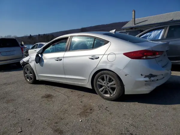 5NPD84LF5JH391409 2018 HYUNDAI ELANTRA - Image 2