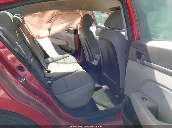 5NPD84LF5JH391801 2018 HYUNDAI ELANTRA - Image 8