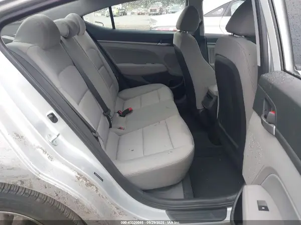 5NPD84LF5JH393726 2018 HYUNDAI ELANTRA - Image 8