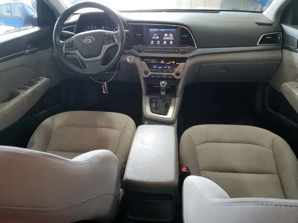 5NPD84LF5JH398067 2018 HYUNDAI ELANTRA - Image 8