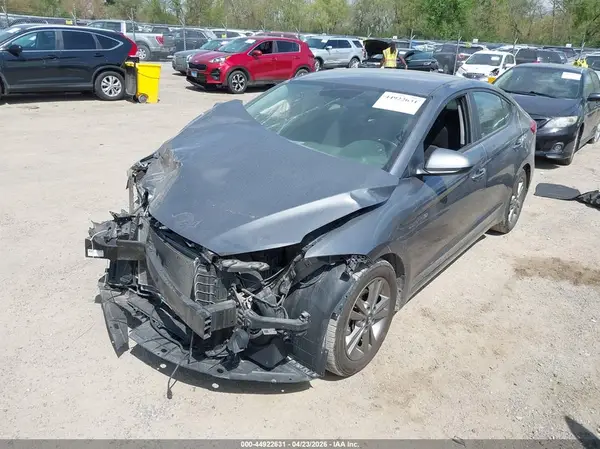 5NPD84LF5JH399350 2018 HYUNDAI ELANTRA - Image 2