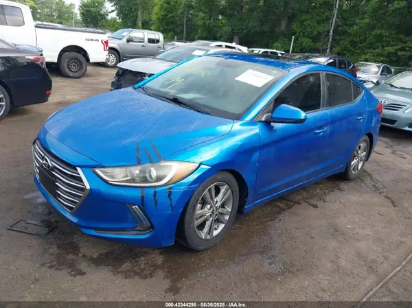 5NPD84LF5JH401288 2018 HYUNDAI ELANTRA - Image 2