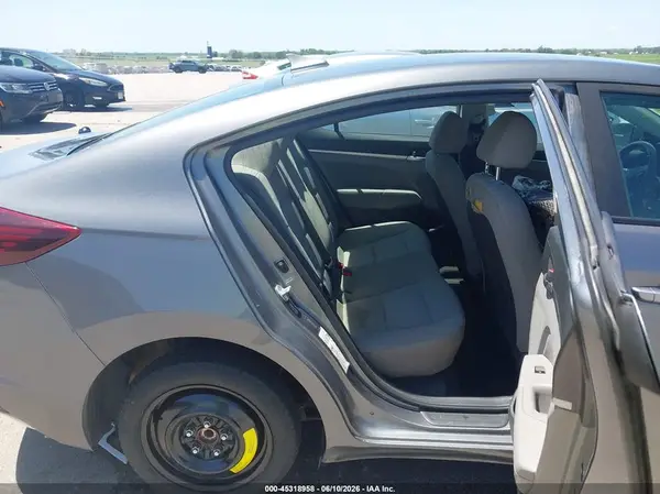 5NPD84LF5KH403656 2019 HYUNDAI ELANTRA - Image 8