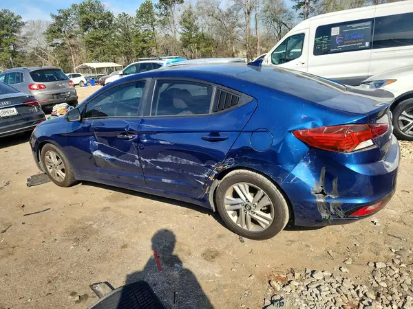 5NPD84LF5KH404970 2019 HYUNDAI ELANTRA - Image 2