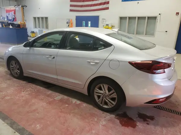 5NPD84LF5KH408226 2019 HYUNDAI ELANTRA - Image 2