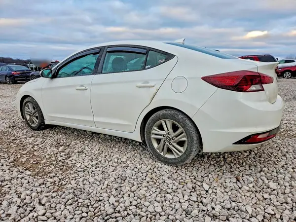 5NPD84LF5KH408579 2019 HYUNDAI ELANTRA - Image 2