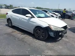 5NPD84LF5KH408999 2019 HYUNDAI ELANTRA