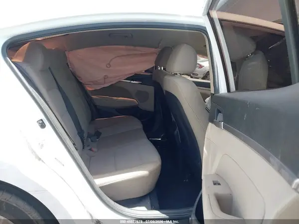 5NPD84LF5KH408999 2019 HYUNDAI ELANTRA - Image 8
