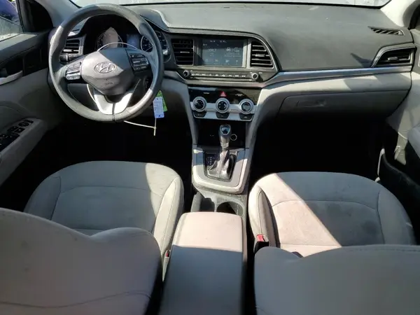 5NPD84LF5KH413166 2019 HYUNDAI ELANTRA - Image 8