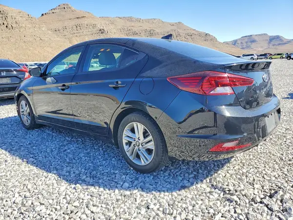 5NPD84LF5KH413796 2019 HYUNDAI ELANTRA - Image 2