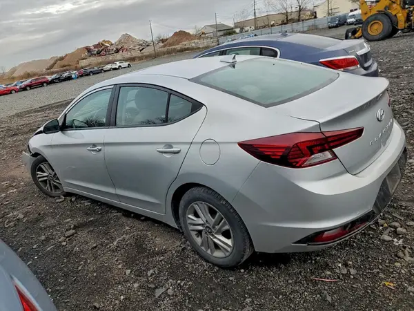 5NPD84LF5KH414351 2019 HYUNDAI ELANTRA - Image 2