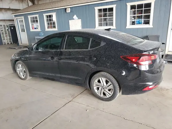 5NPD84LF5KH415984 2019 HYUNDAI ELANTRA - Image 2