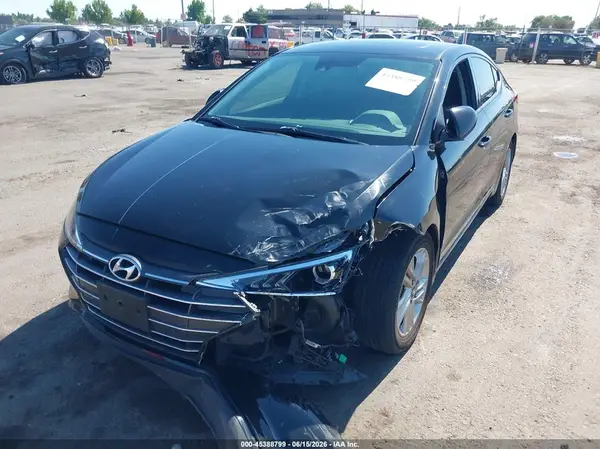 5NPD84LF5KH416052 2019 HYUNDAI ELANTRA - Image 2