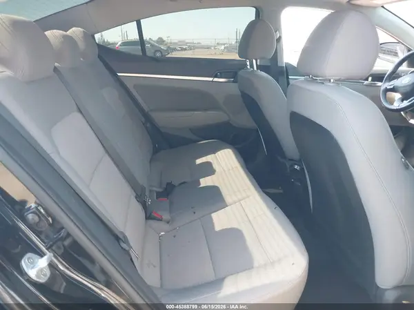 5NPD84LF5KH416052 2019 HYUNDAI ELANTRA - Image 8