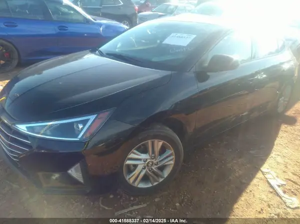 5NPD84LF5KH417296 2019 HYUNDAI ELANTRA - Image 2