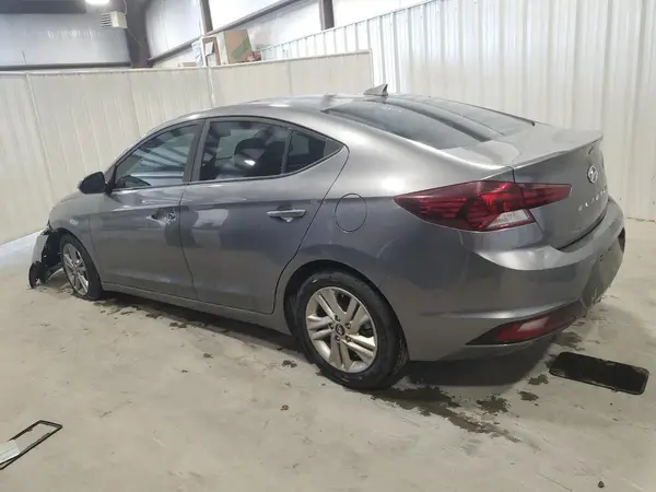 5NPD84LF5KH420411 2019 HYUNDAI ELANTRA - Image 2