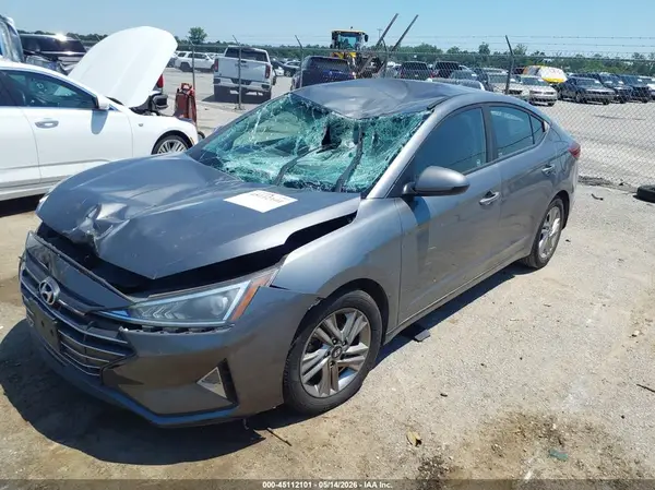 5NPD84LF5KH422319 2019 HYUNDAI ELANTRA - Image 2