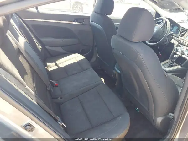 5NPD84LF5KH422319 2019 HYUNDAI ELANTRA - Image 8