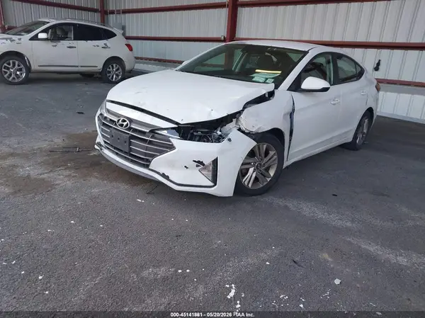 5NPD84LF5KH427469 2019 HYUNDAI ELANTRA - Image 2