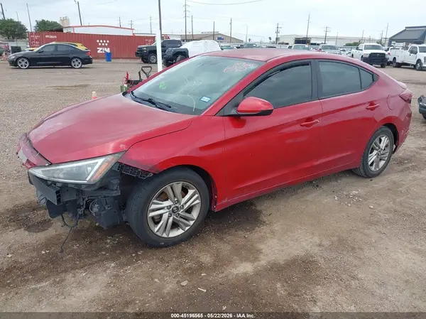 5NPD84LF5KH429125 2019 HYUNDAI ELANTRA - Image 2