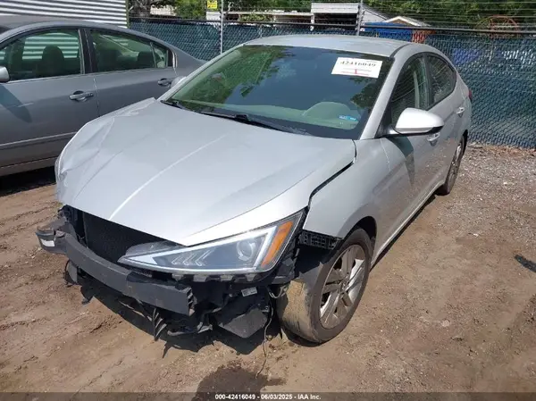 5NPD84LF5KH432980 2019 HYUNDAI ELANTRA - Image 2