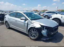 5NPD84LF5KH437497 2019 HYUNDAI ELANTRA