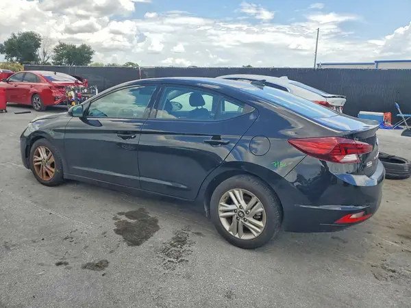 5NPD84LF5KH438097 2019 HYUNDAI ELANTRA - Image 2
