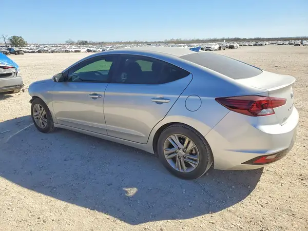 5NPD84LF5KH439444 2019 HYUNDAI ELANTRA - Image 2