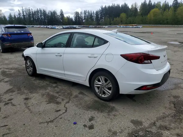 5NPD84LF5KH442182 2019 HYUNDAI ELANTRA - Image 2