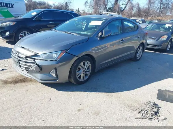 5NPD84LF5KH445034 2019 HYUNDAI ELANTRA - Image 2