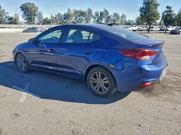5NPD84LF5KH447835 2019 HYUNDAI ELANTRA - Image 2
