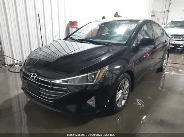 5NPD84LF5KH447852 2019 HYUNDAI ELANTRA - Image 2