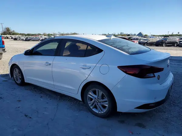 5NPD84LF5KH447981 2019 HYUNDAI ELANTRA - Image 2