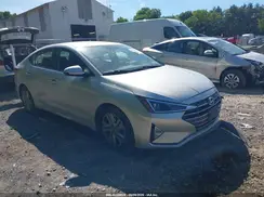 5NPD84LF5KH450525 2019 HYUNDAI ELANTRA