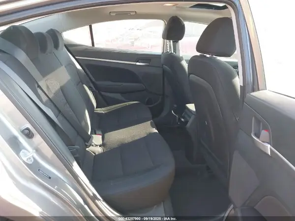 5NPD84LF5KH451352 2019 HYUNDAI ELANTRA - Image 8