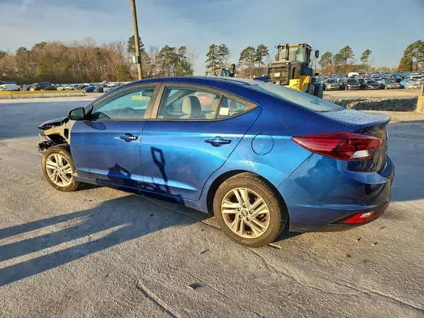 5NPD84LF5KH452579 2019 HYUNDAI ELANTRA - Image 2