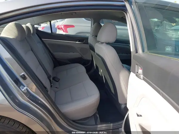 5NPD84LF5KH452789 2019 HYUNDAI ELANTRA - Image 8