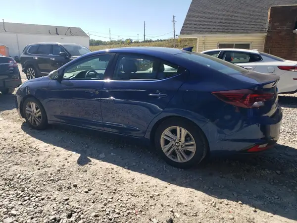5NPD84LF5KH455367 2019 HYUNDAI ELANTRA - Image 2
