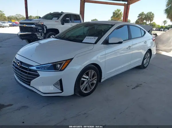 5NPD84LF5KH455479 2019 HYUNDAI ELANTRA - Image 2