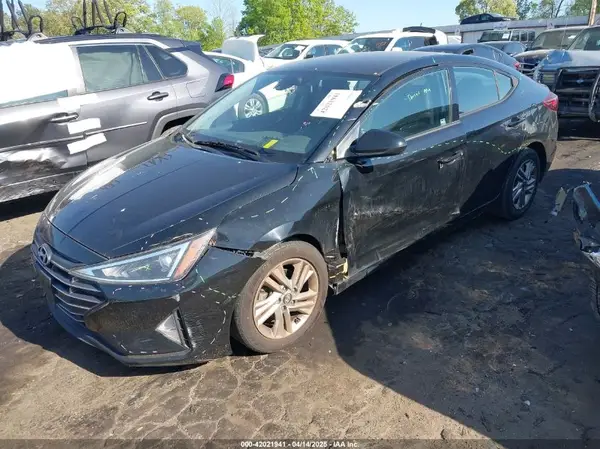 5NPD84LF5KH456311 2019 HYUNDAI ELANTRA - Image 2